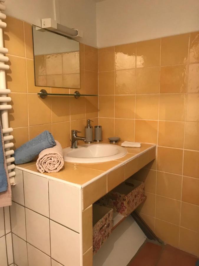Agreable Maison De Village Provencal Volx Εξωτερικό φωτογραφία