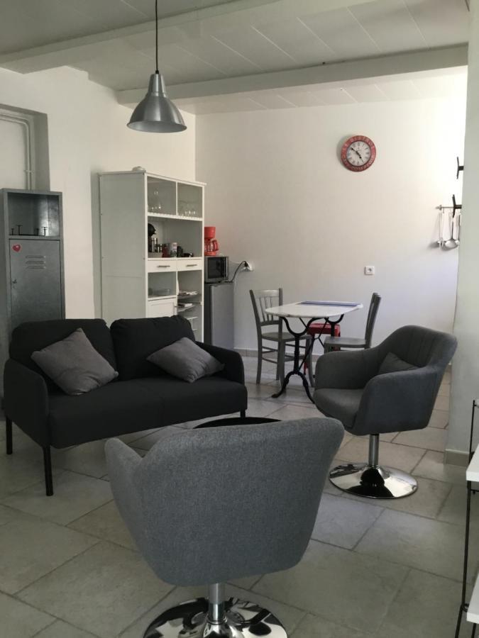 Agreable Maison De Village Provencal Volx Εξωτερικό φωτογραφία