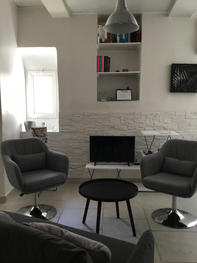 Agreable Maison De Village Provencal Volx Εξωτερικό φωτογραφία